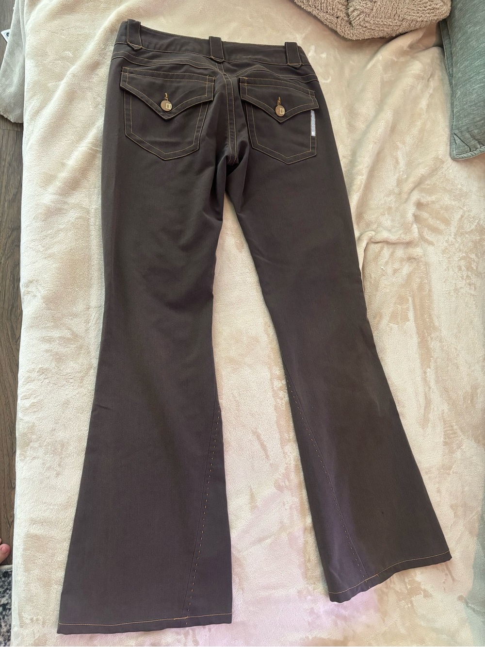 Women’s Bishop of Seventh Y2K Brown Low Rise Flare Pants Size 26